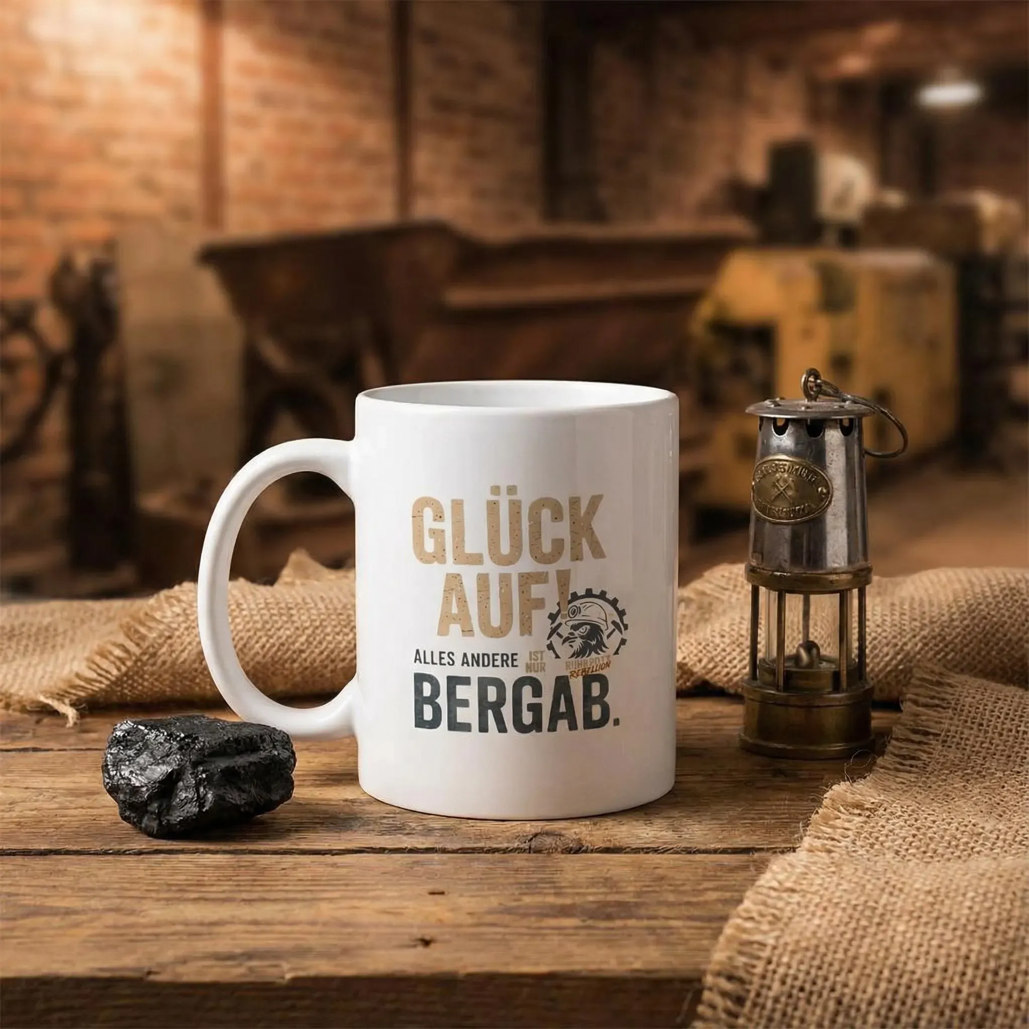 Keramiktasse Glück Auf – Alles andere ist Bergab